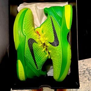 Kobe VI Protro Size 10.5